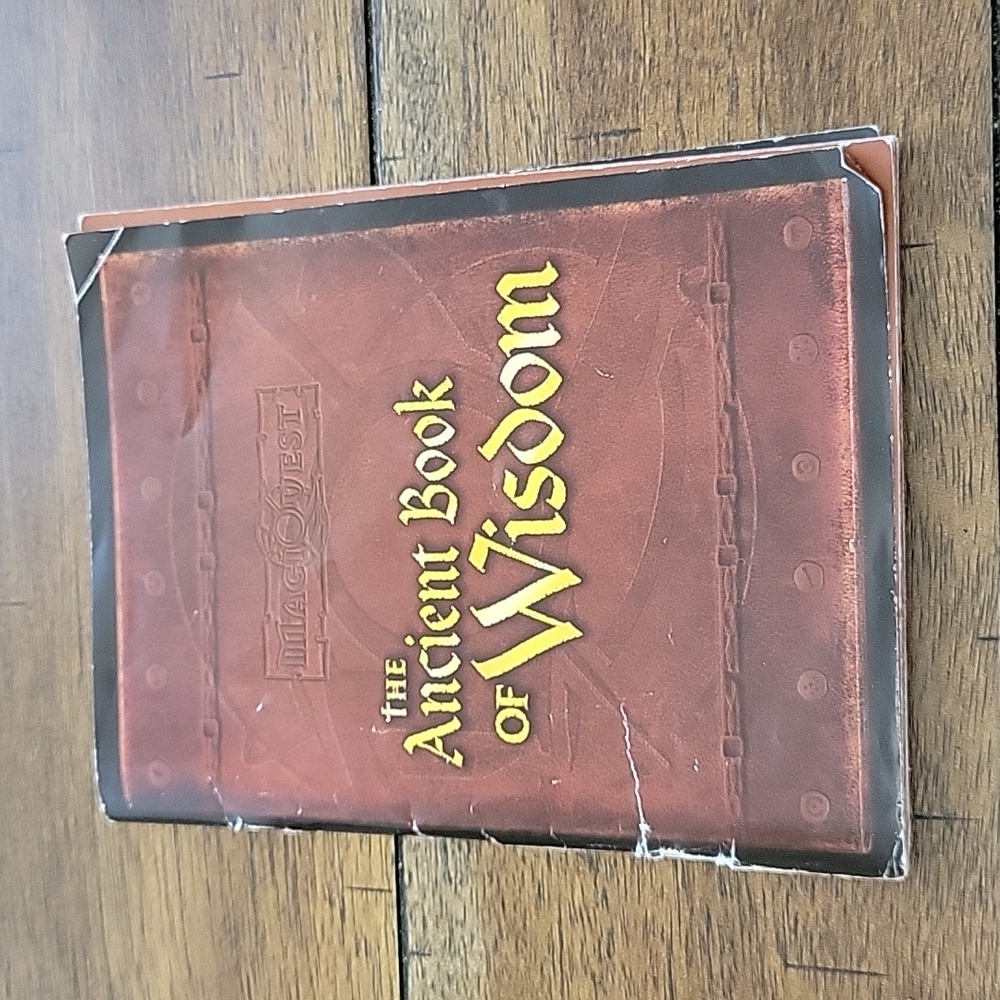Great Wolf Lodge MagiQuest The Ancient Book of Wisdom